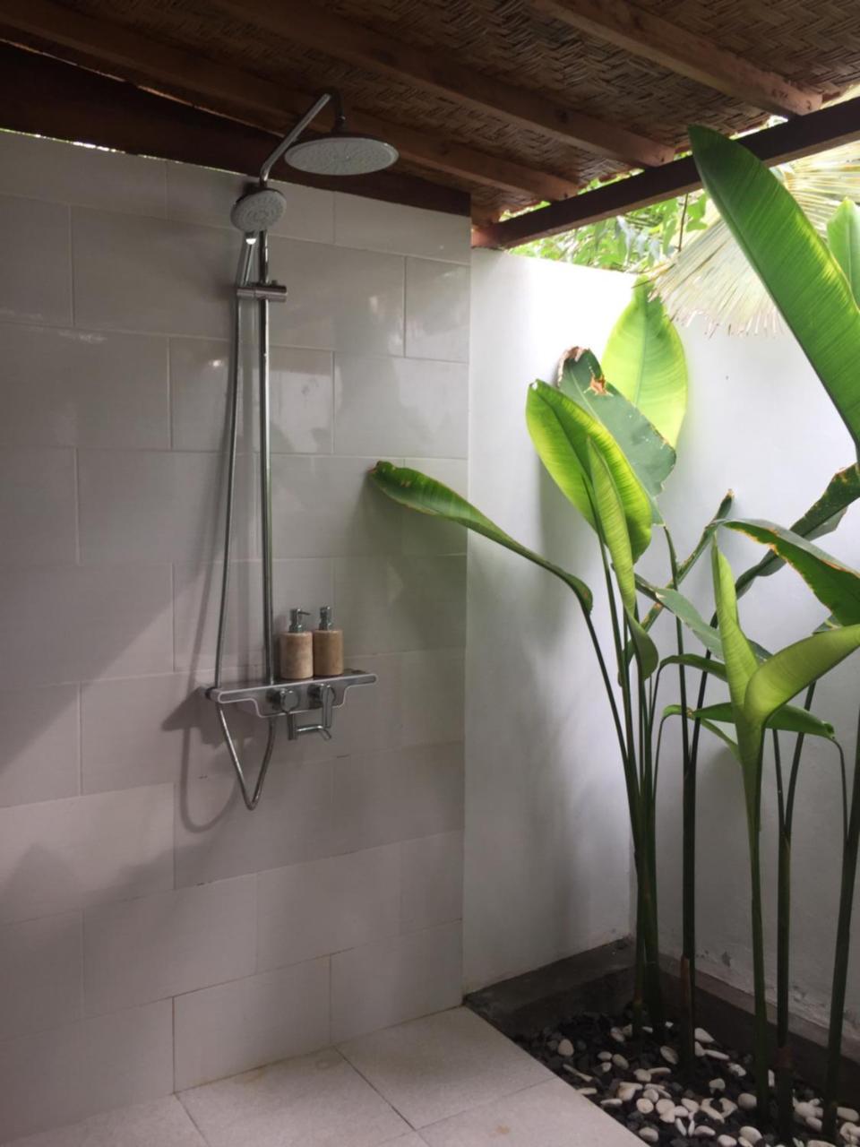 Green Garden Lembongan Yoga Spa And Holistic Healing Center Dış mekan fotoğraf